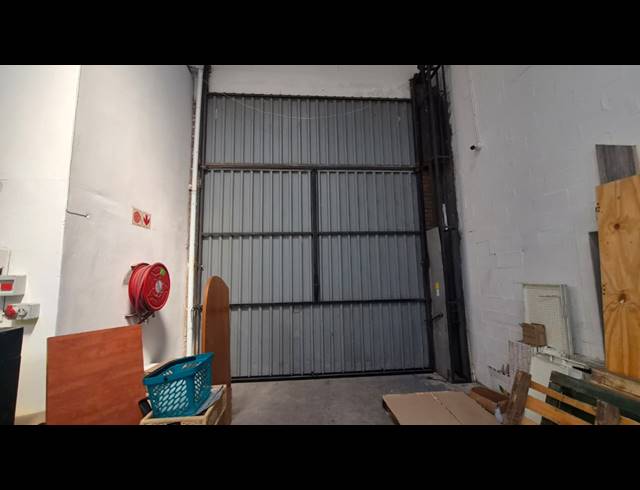 340M² WAREHOUSE TO LET IN KILLARNEY GARDENS